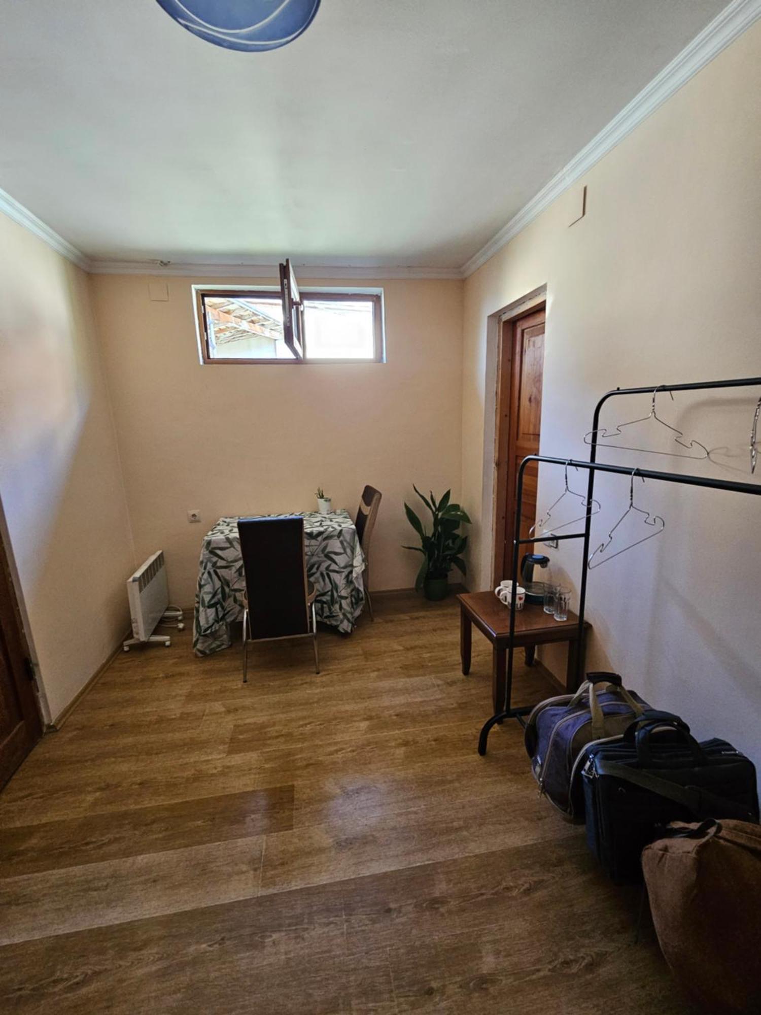Guest House Goshtela Местия Экстерьер фото